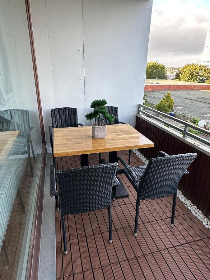 Wiking Yachthafen - Schleiblick Apartment Schleswig Ngoại thất bức ảnh