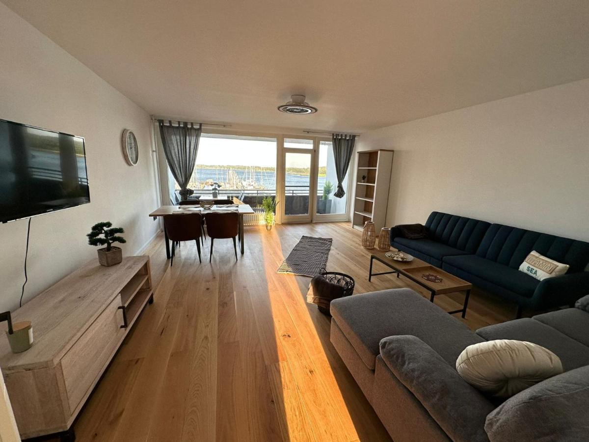 Wiking Yachthafen - Schleiblick Apartment Schleswig Ngoại thất bức ảnh